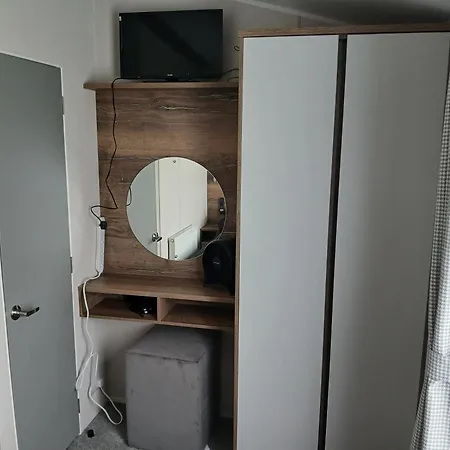 Chalet 3-bed Caravan - Haven Lakeland Leisure Park *