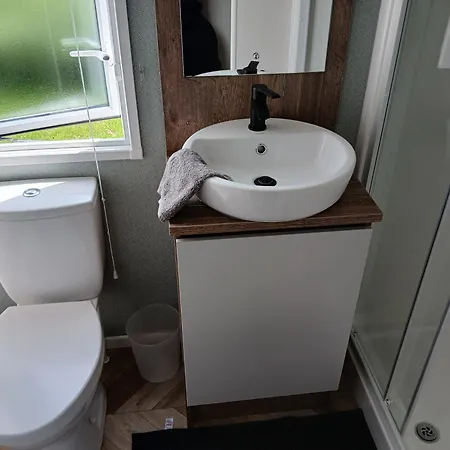 3-bed Caravan - Haven Lakeland Leisure Park Σαλέ