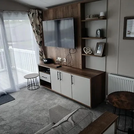 3-bed Caravan - Haven Lakeland Leisure Park *