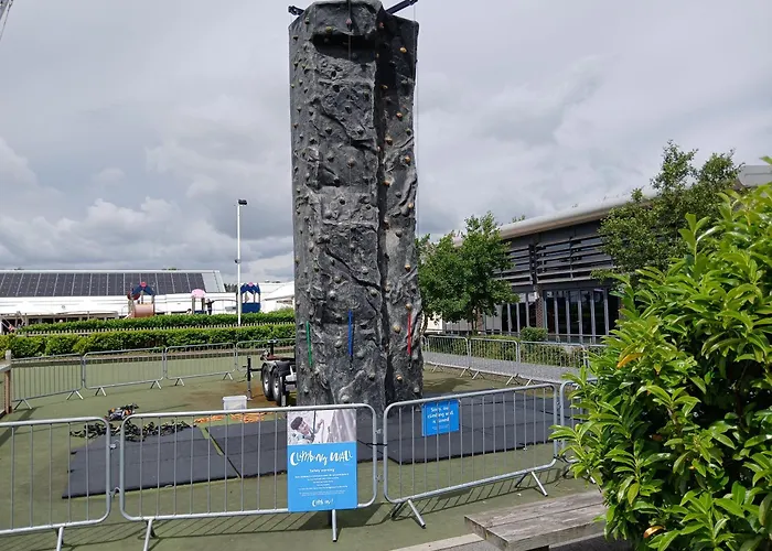 3-bed Caravan - Haven Lakeland Leisure Park Chalé