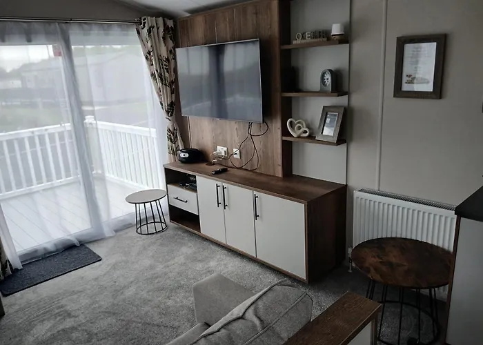 3-bed Caravan - Haven Lakeland Leisure Park *