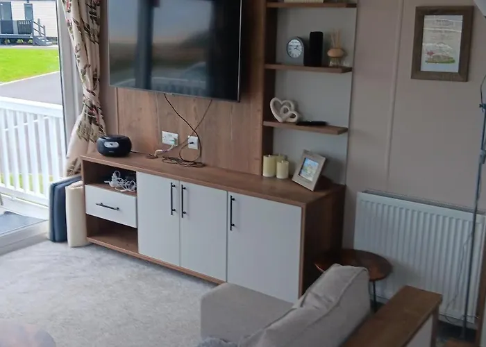 3-bed Caravan - Haven Lakeland Leisure Park